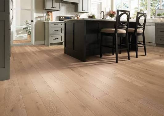 Hardwood Flooring Contractors